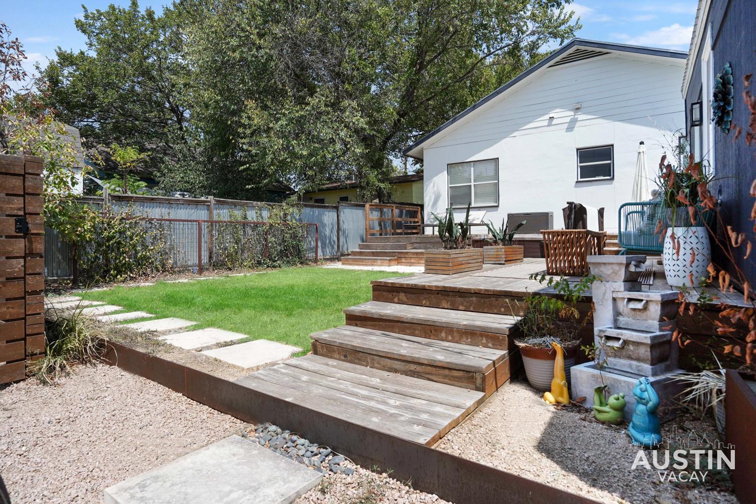 Hgtv Featured Tiny Home W Hot Tub Near East 6Th St Austin Zewnętrze zdjęcie